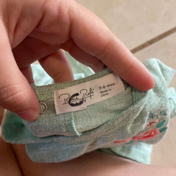 407. Rene Rofe size 3-6 months - Picture 2 of 2